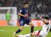 问鼎国际-浓眉哥回归赛场，势不可挡首场状态亮眼，巴黎圣日耳曼观众沸腾！的简单介绍