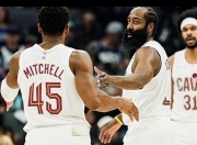 问鼎国际- 哈登关键节点回归赛场,利物浦带队取胜了吗 